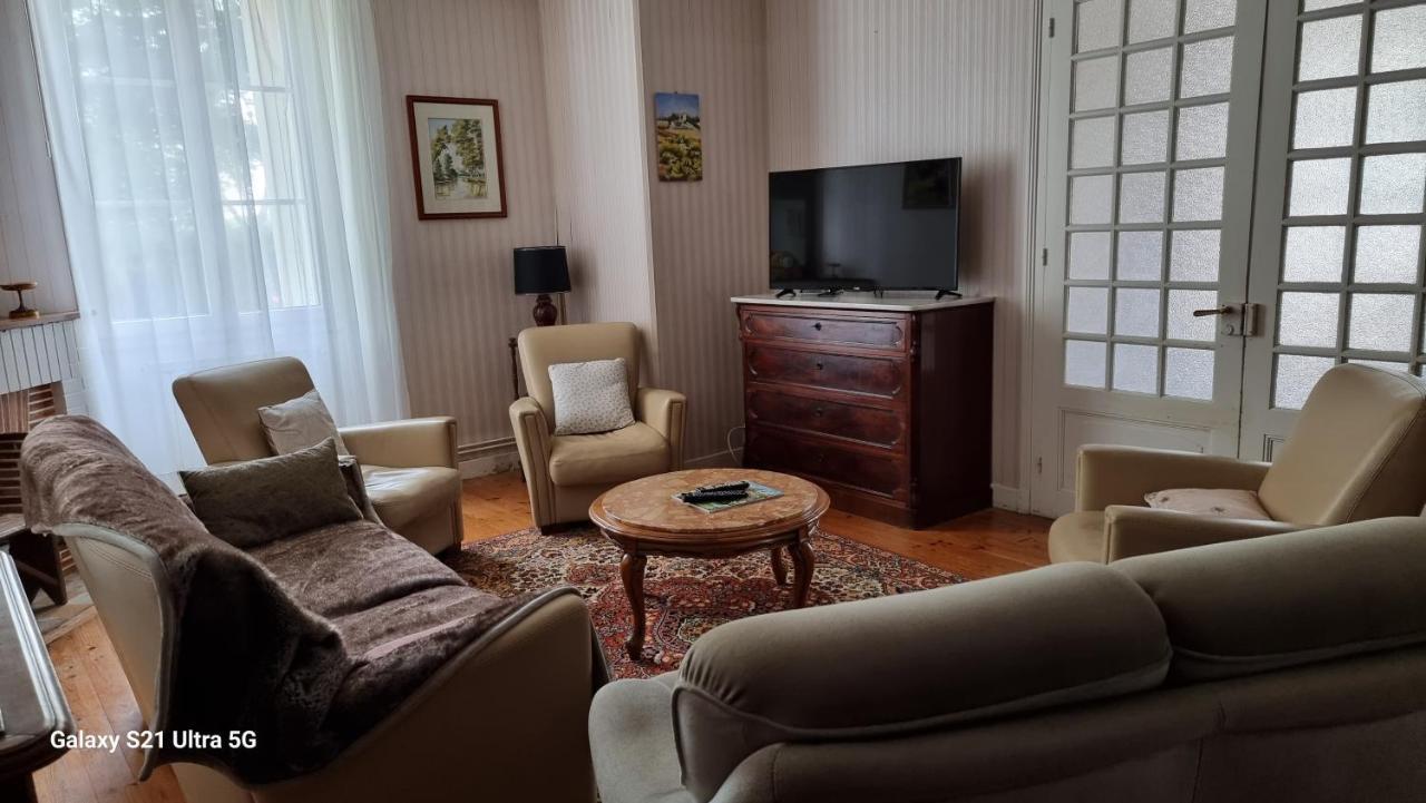 Logis De Pagnolet Villa Ozillac Bagian luar foto